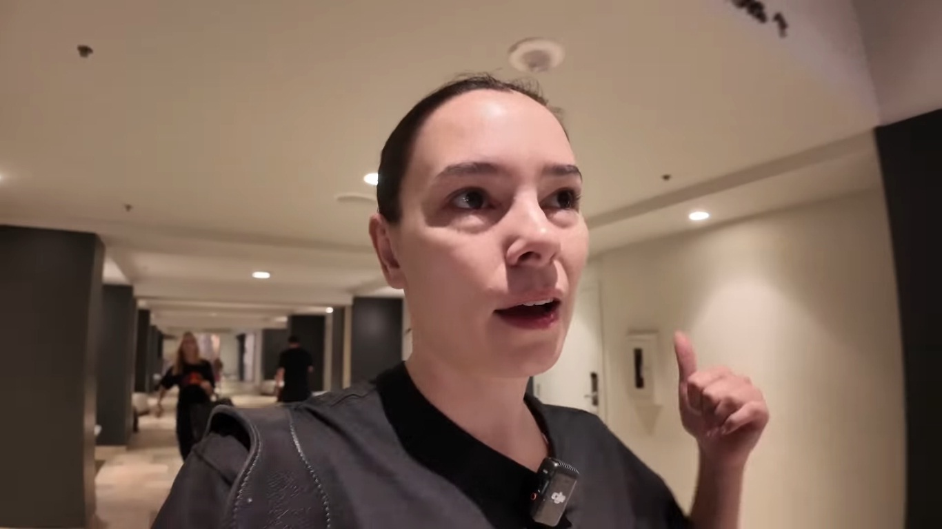 98883947437436667677832928239002902902902992290.jpg
